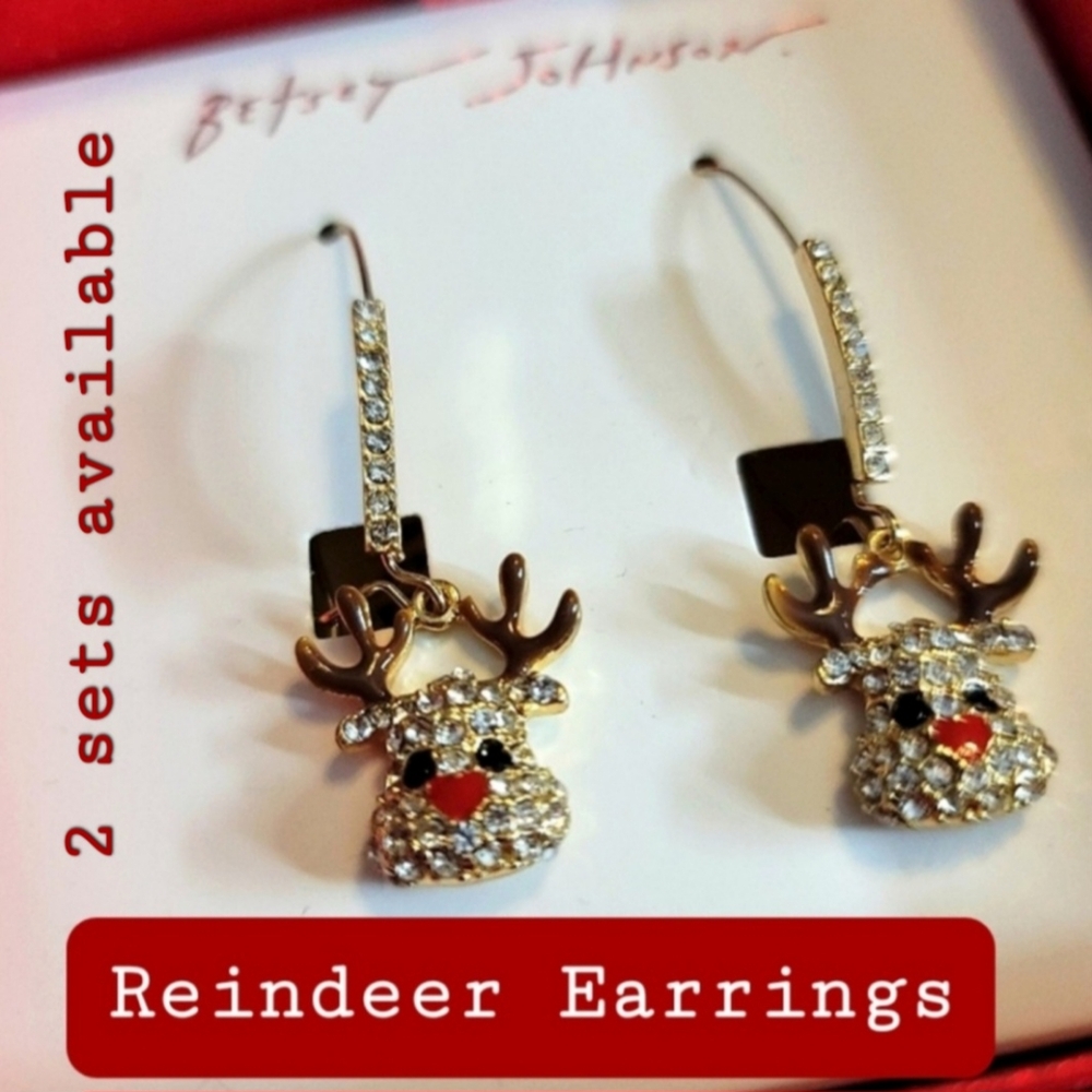 Betsey Johnson Reindeer Christmas In July Holiday earrings NWT In Box